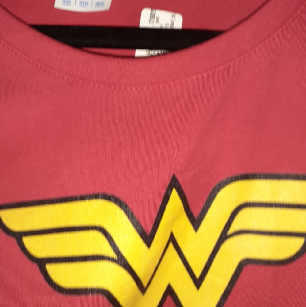 WonderWomen Tshirt  Brand New